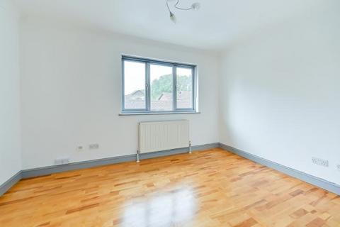 undefined, Kerfield Place, London, SE5