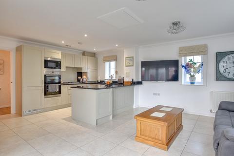 4 bedroom detached house for sale, Burgattes Road, Little Canfield