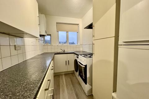 2 bedroom apartment to rent, Cannon Lane, Pinner HA5