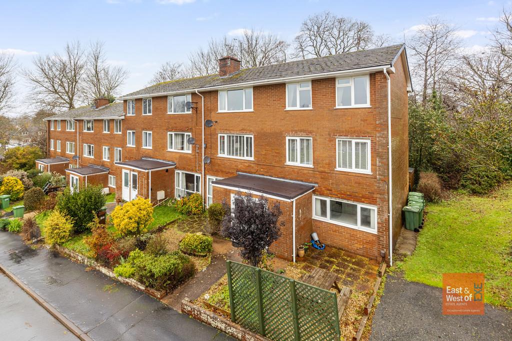 A02 - 44 Altamira Topsham Exeter - 251215