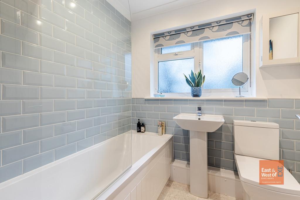 A13 - 44 Altamira Topsham Exeter - 251215
