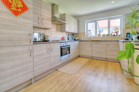4 bedroom detached house for sale, Maes Knoll Drive, Bristol, BS14
