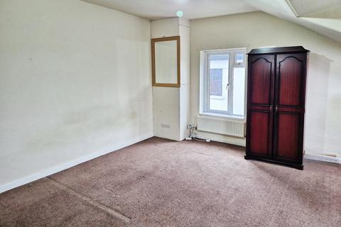 1 bedroom apartment to rent, Midland Road, Gloucester