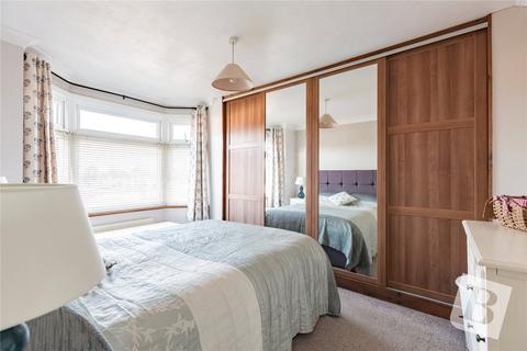 4 bedroom semi-detached house for sale, Maybrick Road, Hornchurch, RM11