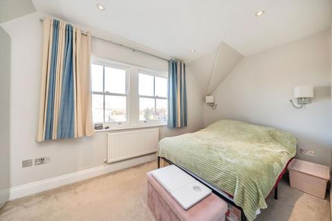 1 bedroom bungalow for sale, Cranes Park, Surbiton KT5