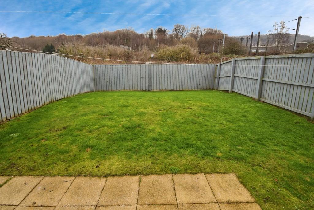 1d4f9a92-Garden 201