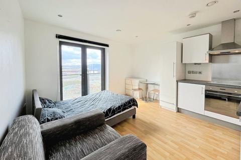 Studio for sale, One Brewery Wharf, Waterloo Street