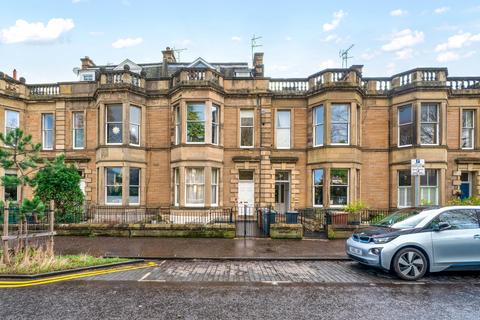 3 bedroom apartment to rent, Newbattle Terrace, Edinburgh EH10