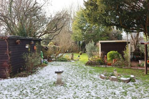 undefined, Salisbury Road, Alresford