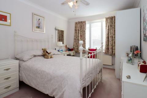 undefined, Salisbury Road, Alresford