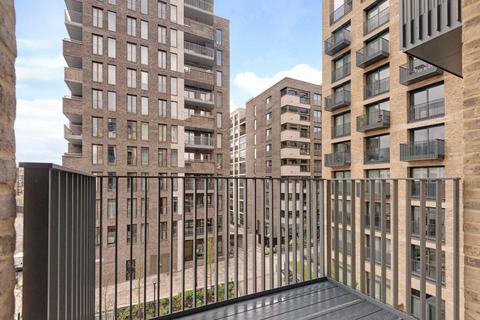 2 bedroom flat to rent, Jubilee Walk, London WC1X