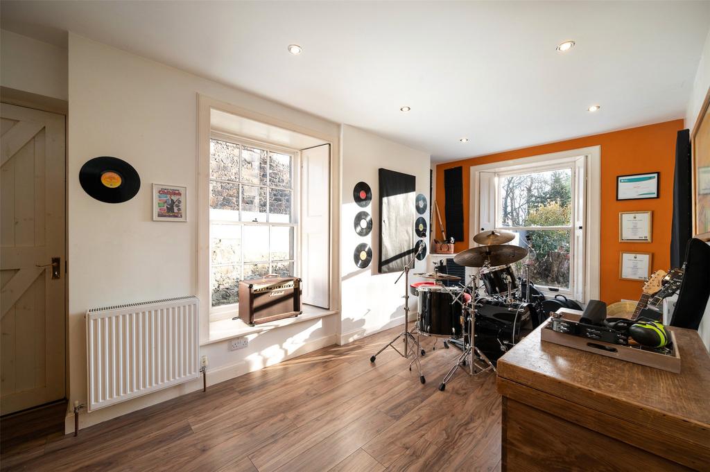Family/Music Room