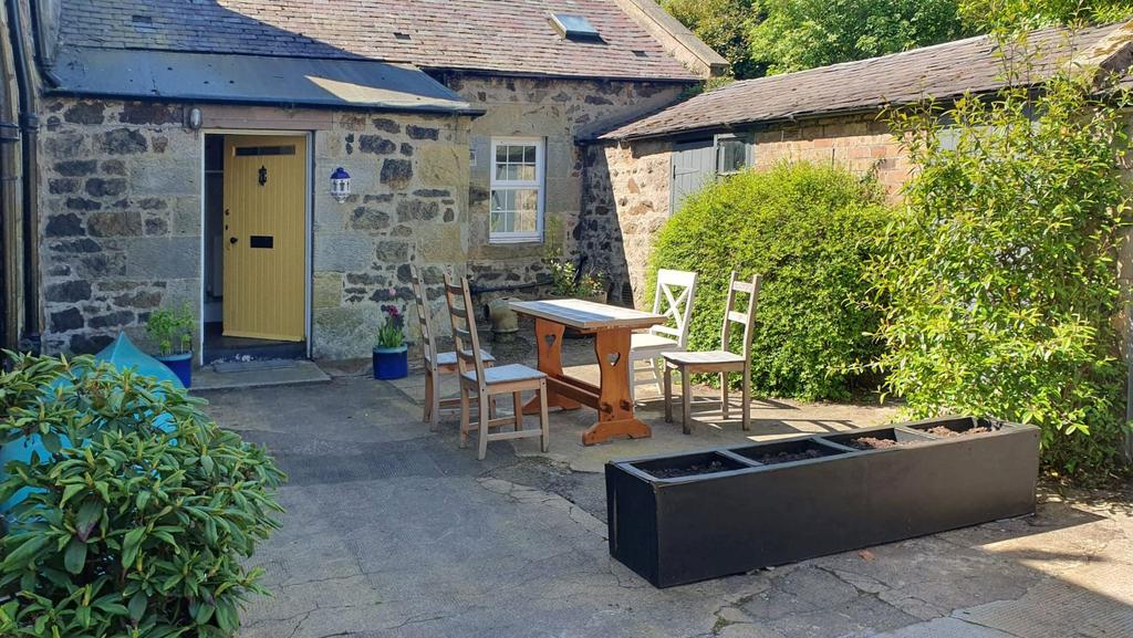 Rear Courtyard