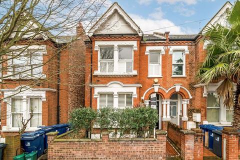 2 bedroom flat for sale, Derwentwater Road, London W3