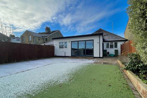 3 bedroom detached bungalow for sale, London Road, Sevenoaks TN13