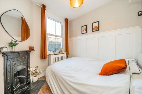 undefined, Byton Road, London SW17