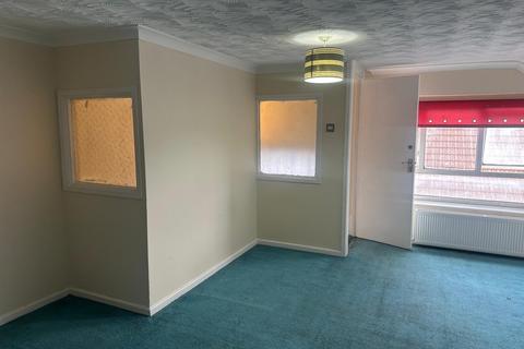 undefined, Luton LU4