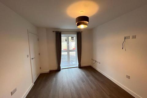 4 bedroom house to rent, Whittle Way, Gloucester GL3