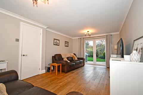 5 bedroom detached house for sale, Pulham Avenue, Broxbourne EN10