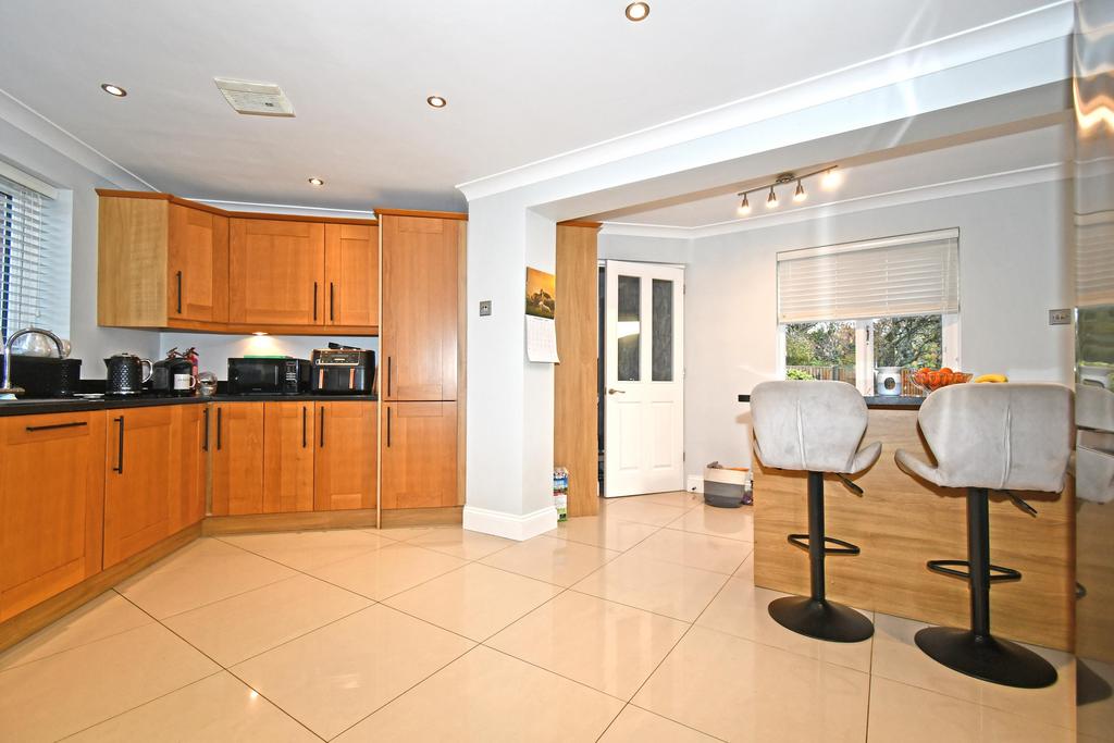 Kitchen/Breakfast Room