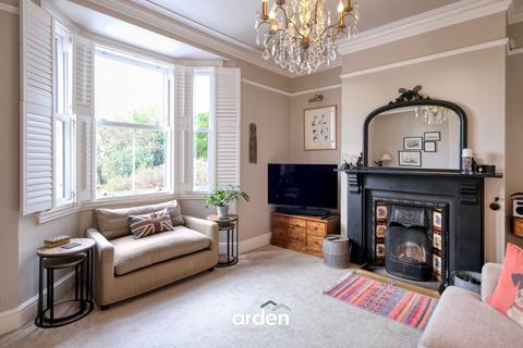 3 bedroom terraced house for sale, South Crescent, Bromsgrove, B60