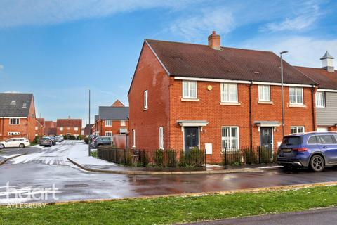 Moore Crescent, Aylesbury