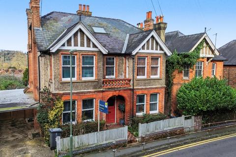 undefined, Croft Road, Surrey GU7