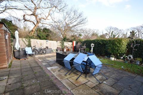 3 bedroom end of terrace house for sale, Redhouse Park Gardens, Gosport