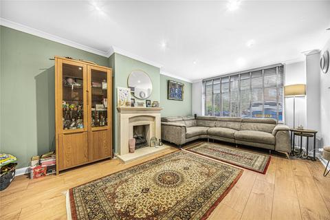 3 bedroom terraced house for sale, Highclere Gardens, Woking GU21