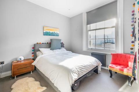 2 bedroom flat to rent, Bedford Hill, London SW12