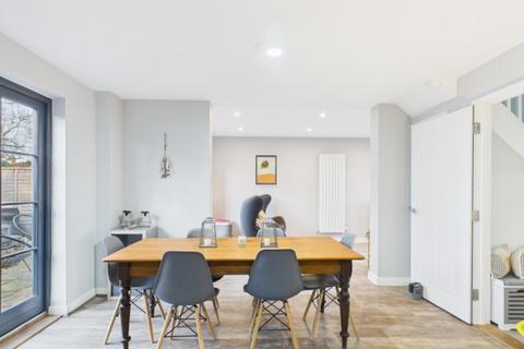 undefined, Oaks Court, Thorpeness