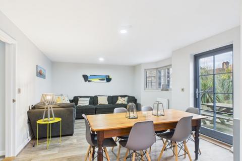 3 bedroom end of terrace house for sale, Oaks Court, Thorpeness