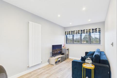 3 bedroom end of terrace house for sale, Oaks Court, Thorpeness