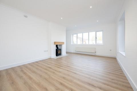 3 bedroom detached bungalow for sale, Swaffham