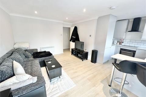 1 bedroom apartment to rent, Mannheim Quay, Marina, Swansea,