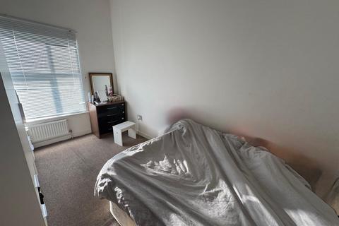 undefined, Grove Road, The Mounts, Northampton NN1