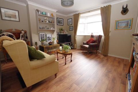 3 bedroom semi-detached house for sale, King Edward Road, Doncaster DN11