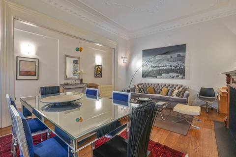 2 bedroom flat to rent, Queens Gate, South Kensington, London, SW7