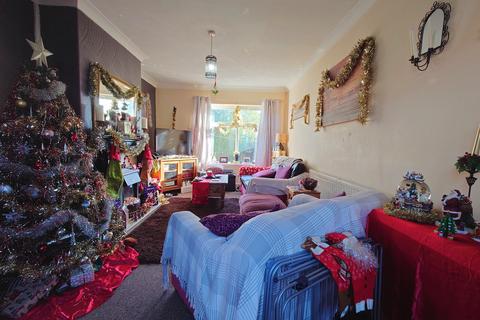 3 bedroom semi-detached house for sale, Linwood Way, Tunstall, Stoke-on-Trent