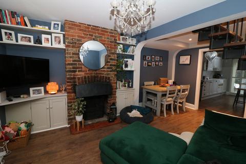 2 bedroom terraced house for sale, Bailey Road, Westcott
