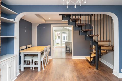 2 bedroom terraced house for sale, Bailey Road, Westcott
