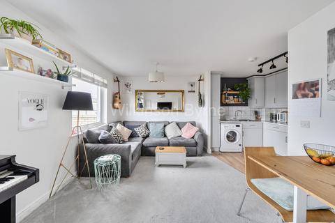 1 bedroom apartment for sale, Ash Court, Cline Road N11