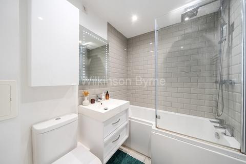 1 bedroom apartment for sale, Ash Court, Cline Road N11