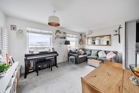 1 bedroom apartment for sale, Ash Court, Cline Road N11