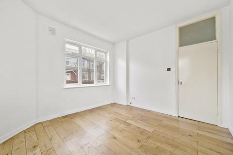 1 bedroom apartment for sale, Seymour Avenue, London N17