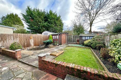 3 bedroom semi-detached house for sale, Stevenage Crescent, Borehamwood, WD6