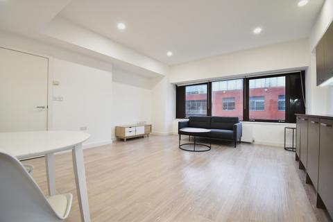 2 bedroom apartment to rent, Southernhay Gardens EX1