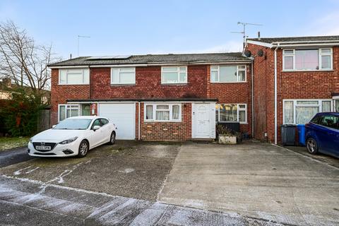 5 bedroom terraced house for sale, Beaulieu Gardens, Camberley GU17