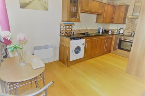 2 bedroom apartment for sale, Prince Avenue, Westcliff on sea, Westcliff on sea,