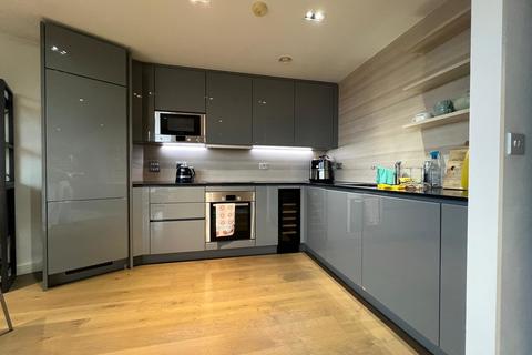 2 bedroom apartment to rent, City View Apartments, London N4
